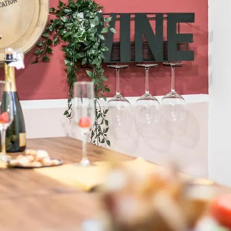 Wine Franciacorta Apartment Florence