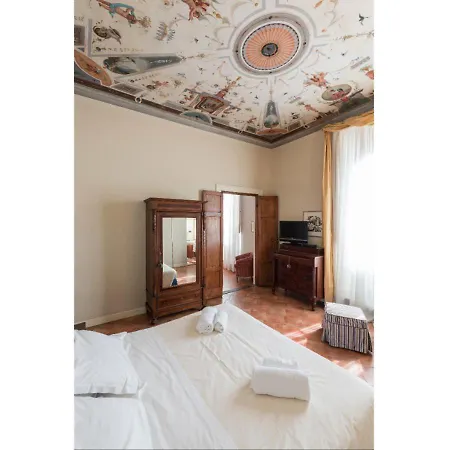 Aparthotel Palazzo Alfani - Residenza D'epoca 3*