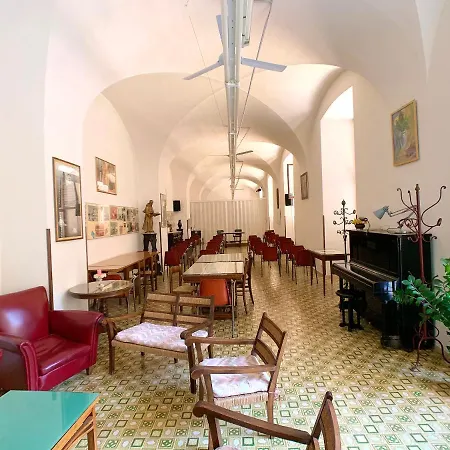 Bed & Breakfast Casa Per Ferie Suore Oblate Dell'assunzione Florence