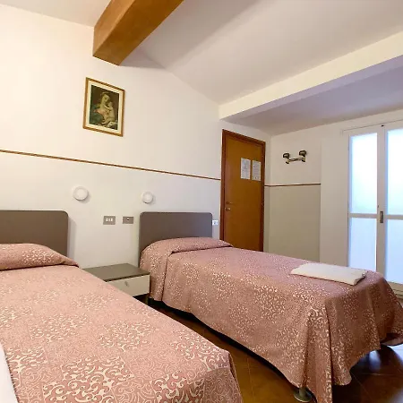 Bed & Breakfast Casa Per Ferie Suore Oblate Dell'assunzione