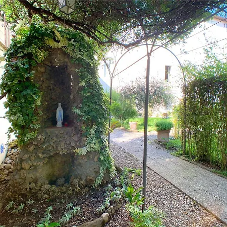 Casa Per Ferie Suore Oblate Dell'assunzione Bed & Breakfast *