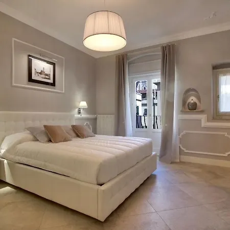Giotto Apartment *