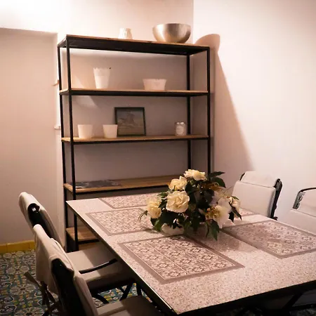 Apartment Donatello - Elegante E Spazioso A Pochi Minuti Dalla Stazione Florence