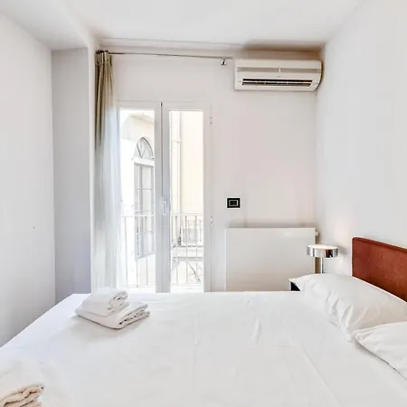 Piazza Santa Croce Design With Balcony Apartment Florence