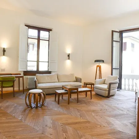 Cappelle Medicee Luxury Flat Апартаменты *