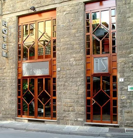 Della Signoria מלון