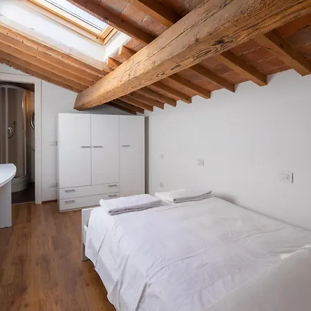 Ghibellina Apartment