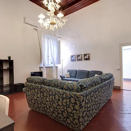 Appartement Servi 34 *