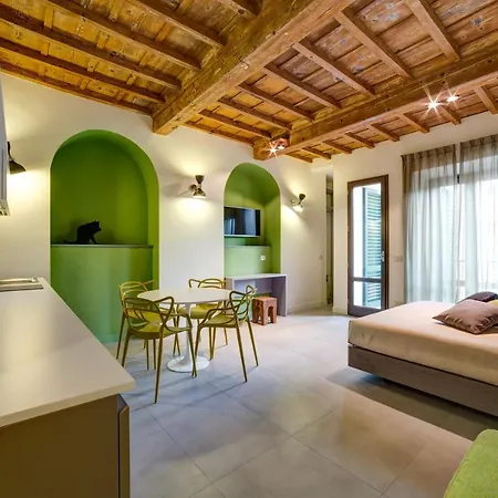 Palazzo Mannaioni Aparthotel 4*