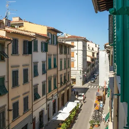 Santa Maria Novella Bright Apartamento Florença