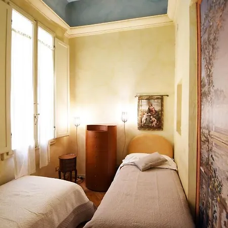 Italian Experience-suite Medici Loft 8