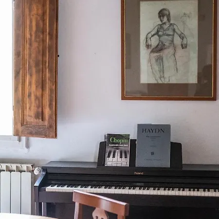 Appartement Quiet House In The Historic Heart Of - Ruote *