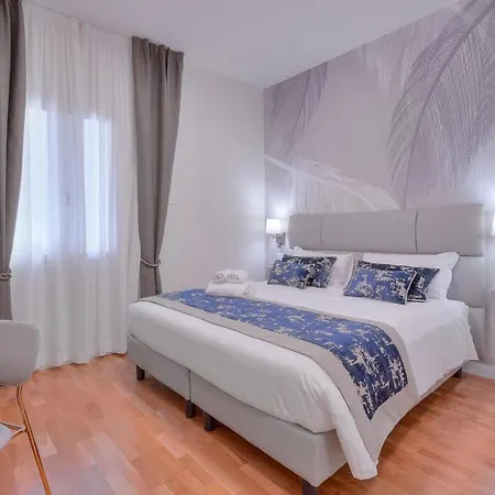 Hotel Cosmos 3*