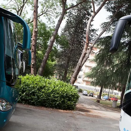 Auto Park Hotel