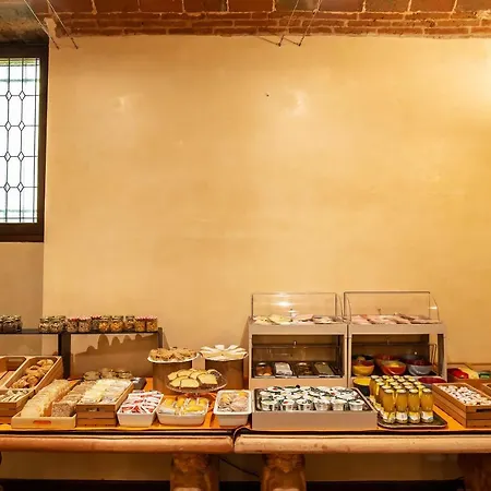 酒店 珀塔法恩扎酒店