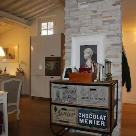 Apartamento Cosy Flat In The Heart Of
