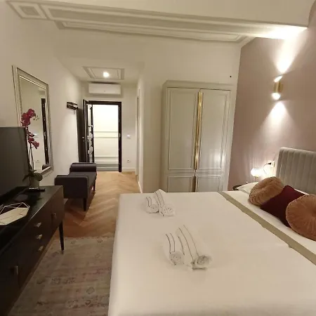 The Buckley Firenze Florenz