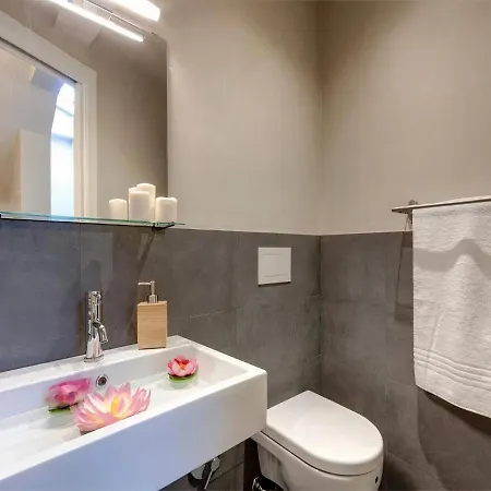 Apartment Santa Croce Luxury Flat In The Center With Kitchen Florence