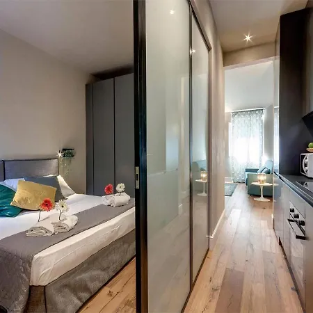 Santa Croce Luxury Flat In The Center With Kitchen Apartment