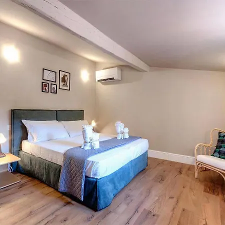 Apartment Santa Croce Luxury Flat In The Center With Kitchen Florence