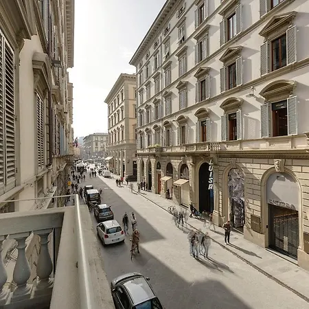 Il Salotto Di Firenze Pensión