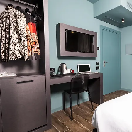 Globus Urban 4*