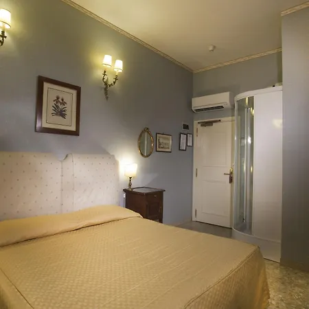 Hotell Hermitage 3*