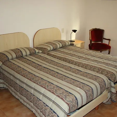 Bodoni Hotel 2*