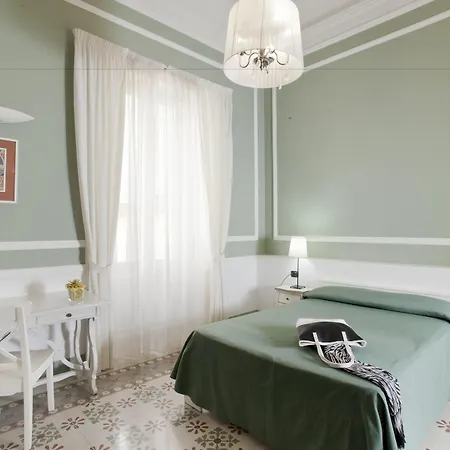 Bed & Breakfast Palazzo Lombardo Florens