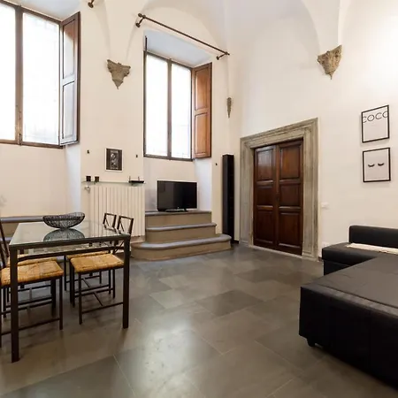 アパート Pepi Loft In A Historical Building