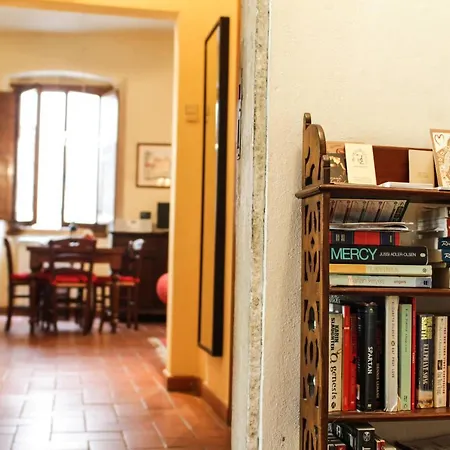 Apartment Spazioso, Luminoso A 10 Min Ponte Vecchio E Palazzo Pitti , Ideale Per Coppie E Famiglie Florenz