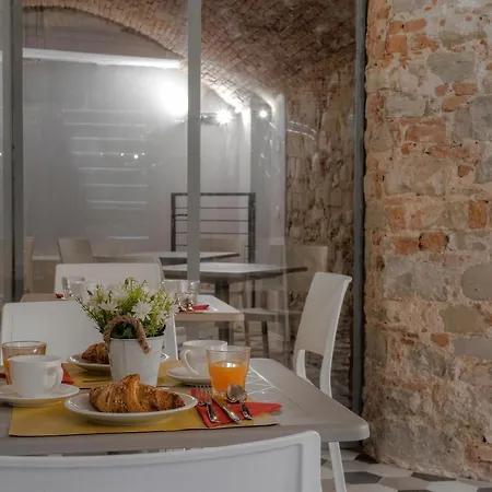Cosmos 3* Florença