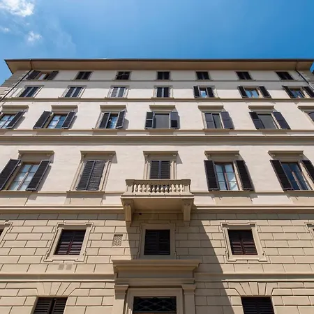 Dimora D'azeglio With Private Patio פירנצה