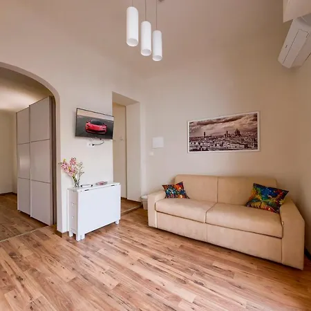 Boutique Santa Maria Novella 3* Florença