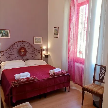 La Petite Maison Nocleg ze śniadaniem *
