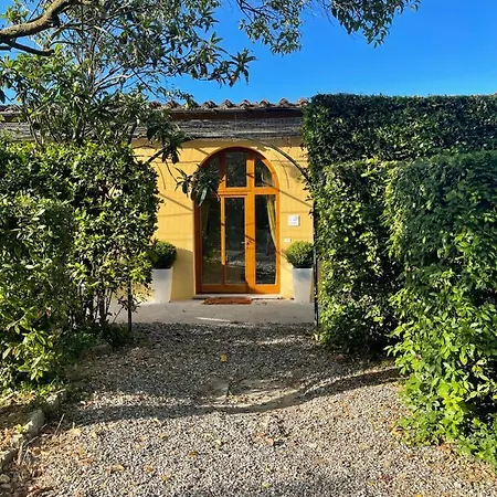 La Limonaia Villa *