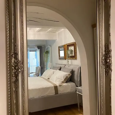 Peruzzi Royal Apartment Florenz