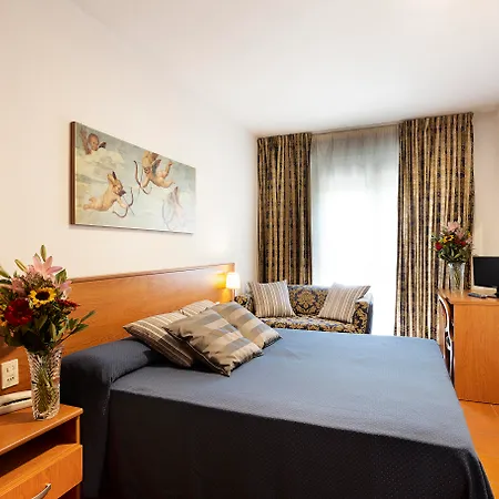 Corolle Hotel 3*