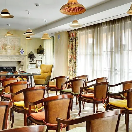 Hotell Sull'arno 5*
