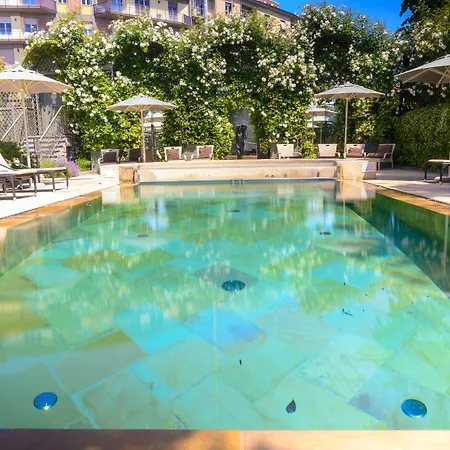 Hotell Sull'arno
