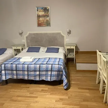 Delle Camelie Hotel 2*
