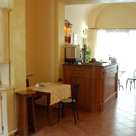 Hotel Eden 3*