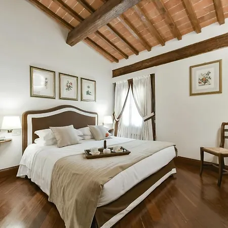Buonarroti Big With Terrace In Oltrarno *