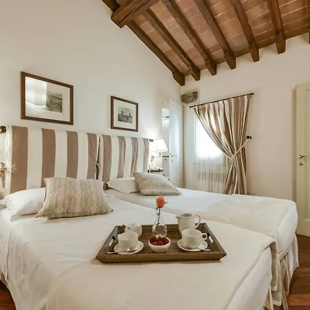 Buonarroti Big With Terrace In Oltrarno Florencia