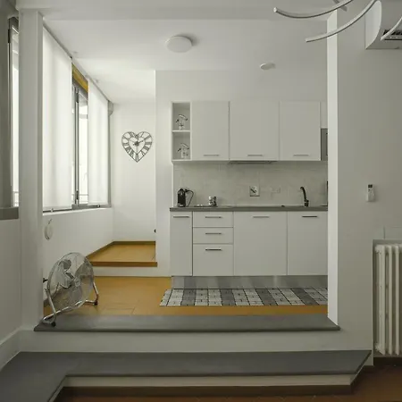 Domus Palanti Apartment *