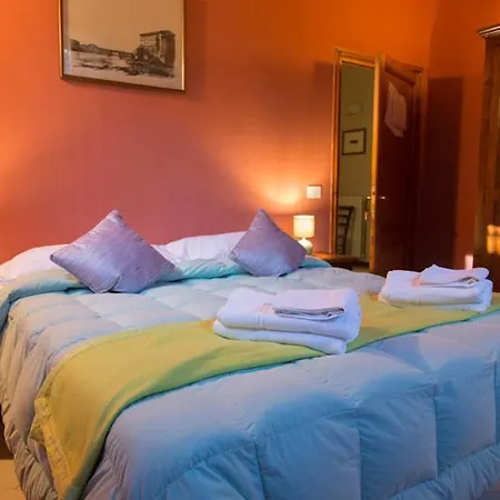 Couette-café Decamerone 3*
