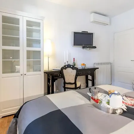 Apartment Romantic View