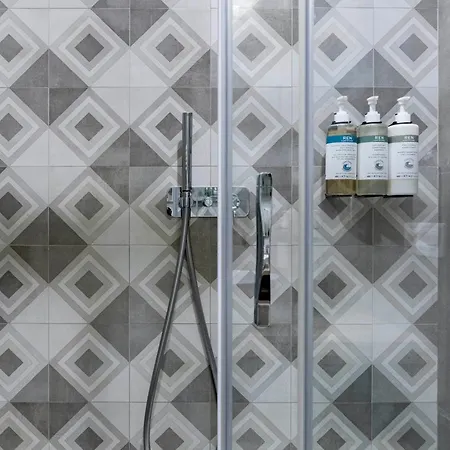 Numa Fiore Aparthotel *