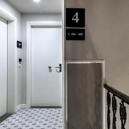 Numa Fiore Aparthotel *