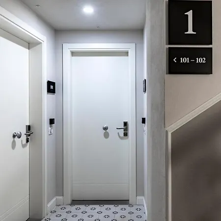 Aparthotel Numa Fiore *